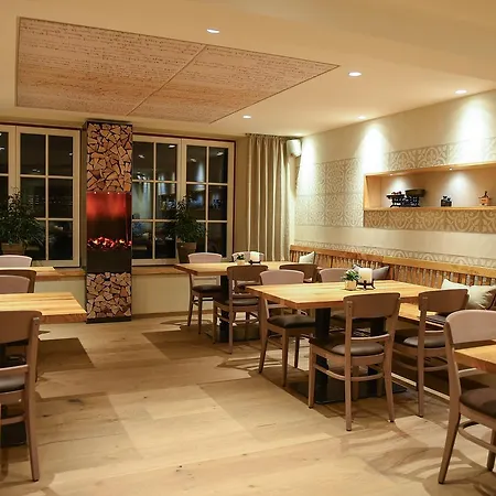 Ξενοδοχείο Willecke 3*